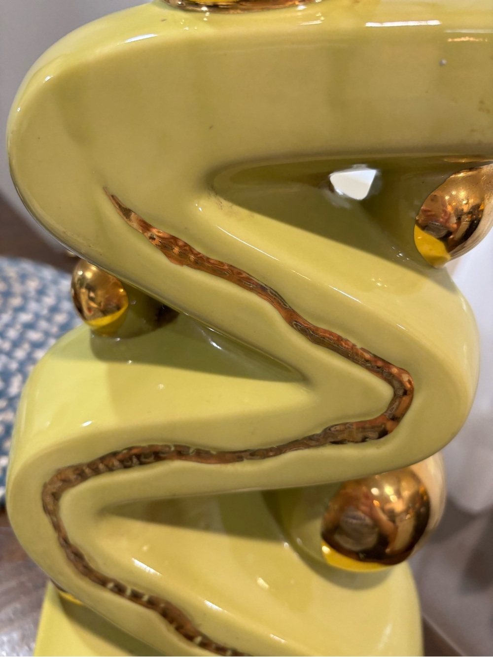 Stunning Art Deco Vintage Retro Ceramic Lamp Base in Chartreuse - Picture 11 of 16